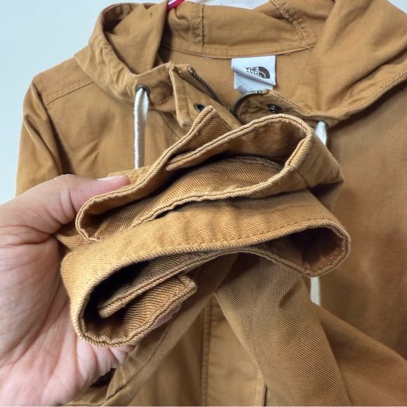 The North Face Women's Brown Utility Jacket - Picture 5 of 6
